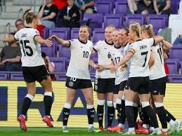 【回放】2025F1阿布扎比大奖赛 正赛 圈速信息